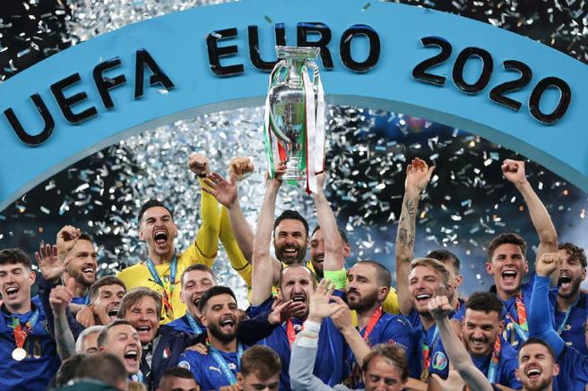 欧洲杯冠军2021是谁的相关图片